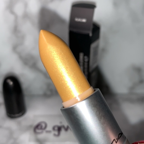 LNIB PLAYLAND Frost Lipstick MAC - Picture 6 of 16